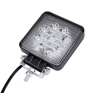11 Exploradora Montero Rompe Niebla 9 Led Cuadrada 4.600lm