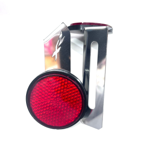 Tragaluces Trasero Lagrima XR Rojo para Vehículos